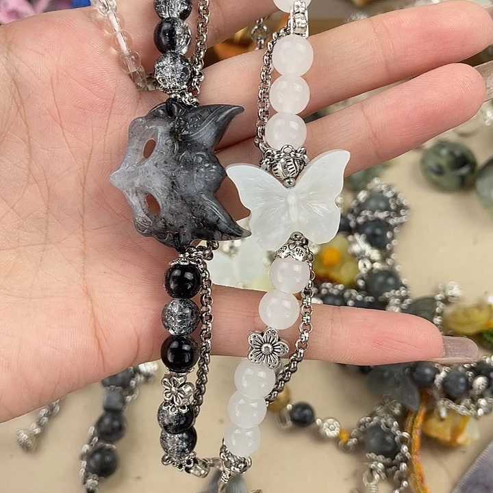 清***幽合金蛇纹石玉颈饰