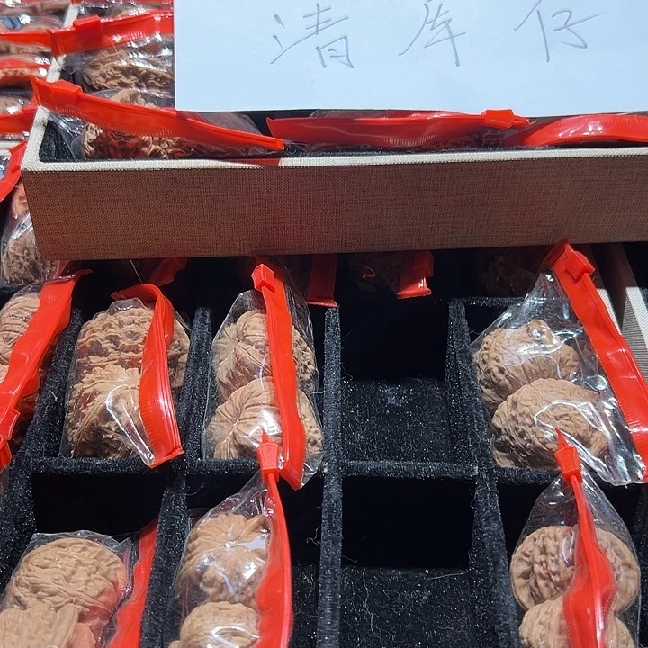 吊坠文玩核桃随机四对不挑