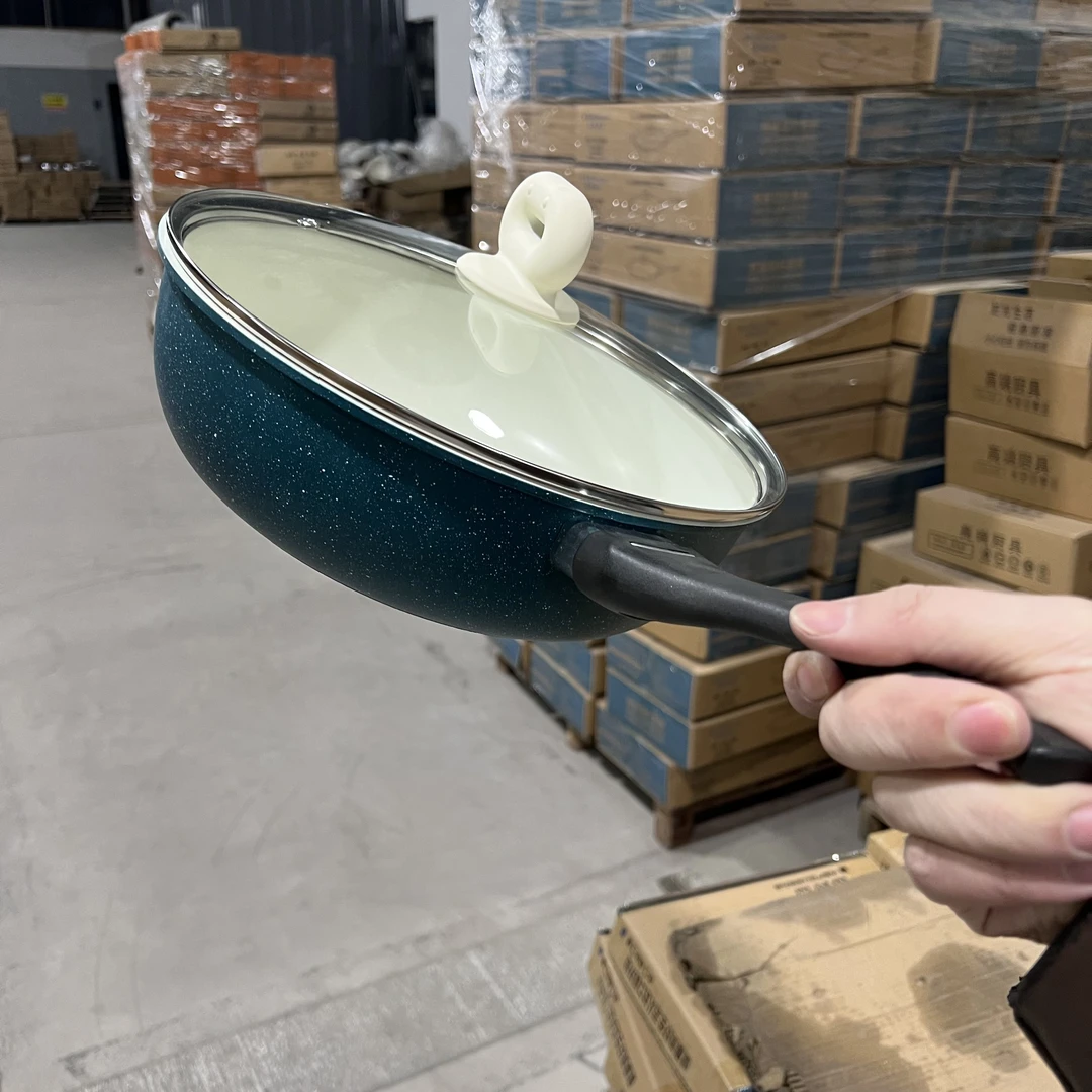 磨标尾单外绿内白28cm不沾炒锅（白顶珠）不挑炉灶微瑕