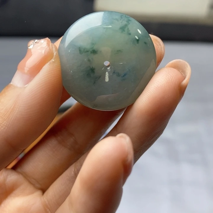 定制翡翠未镶嵌不退