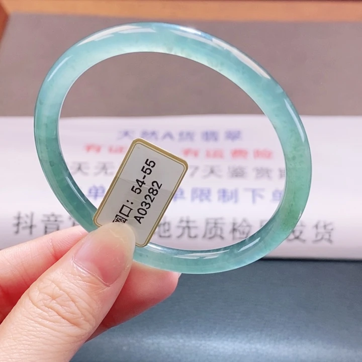 翡翠未镶嵌手镯翡翠手镯28