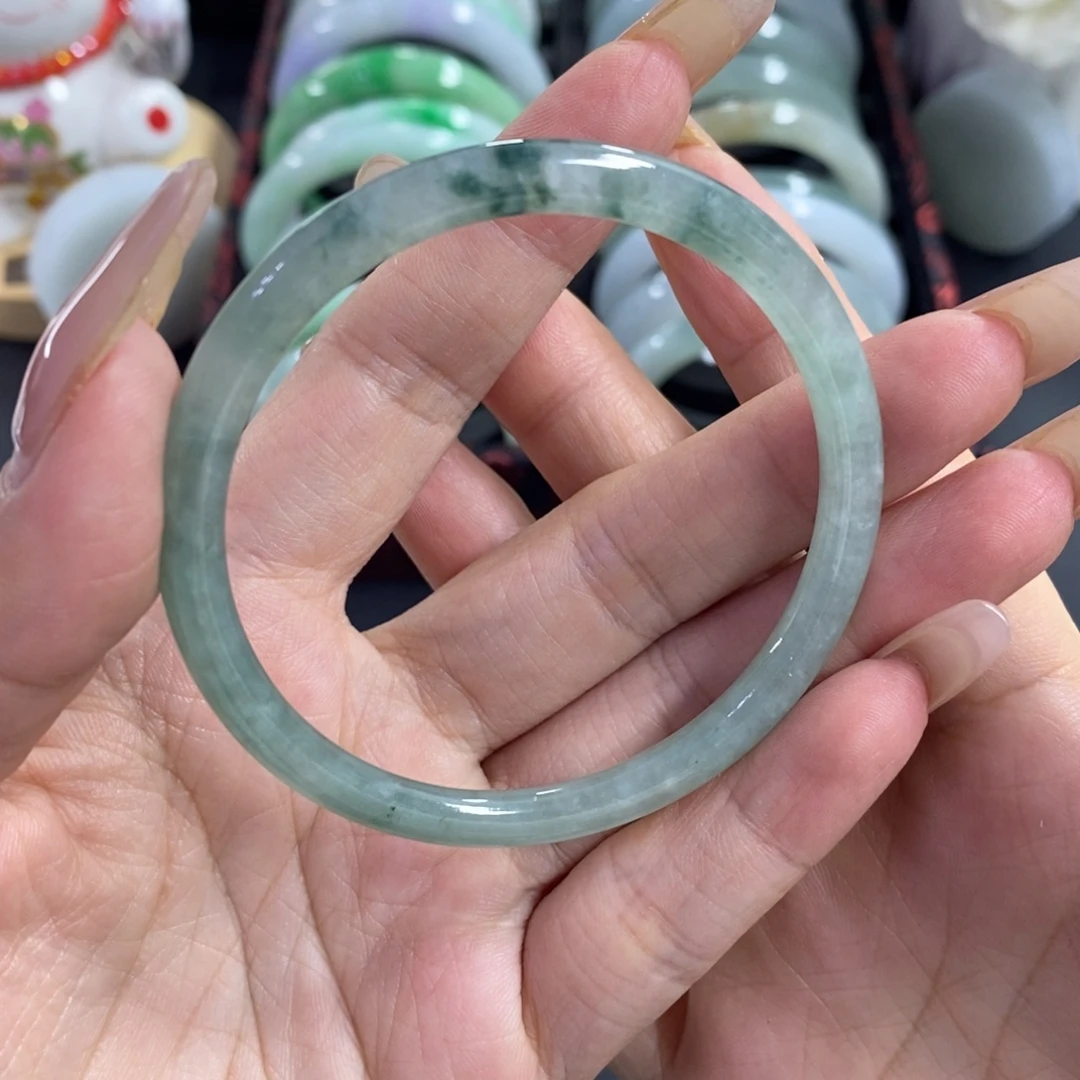 翡翠未镶嵌手镯天然翡翠手镯
