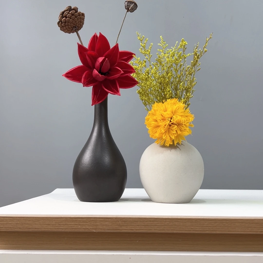 瓶花瓶带花高度20-30厘米左右