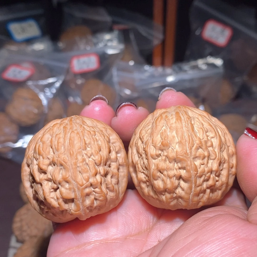 把件文玩核桃御尊