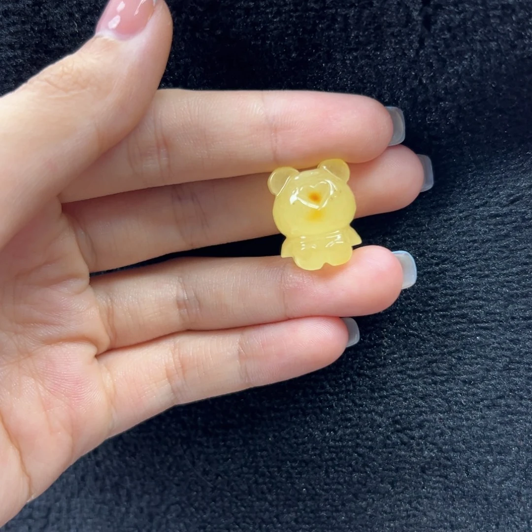 未镶嵌琥珀珠宝奇石