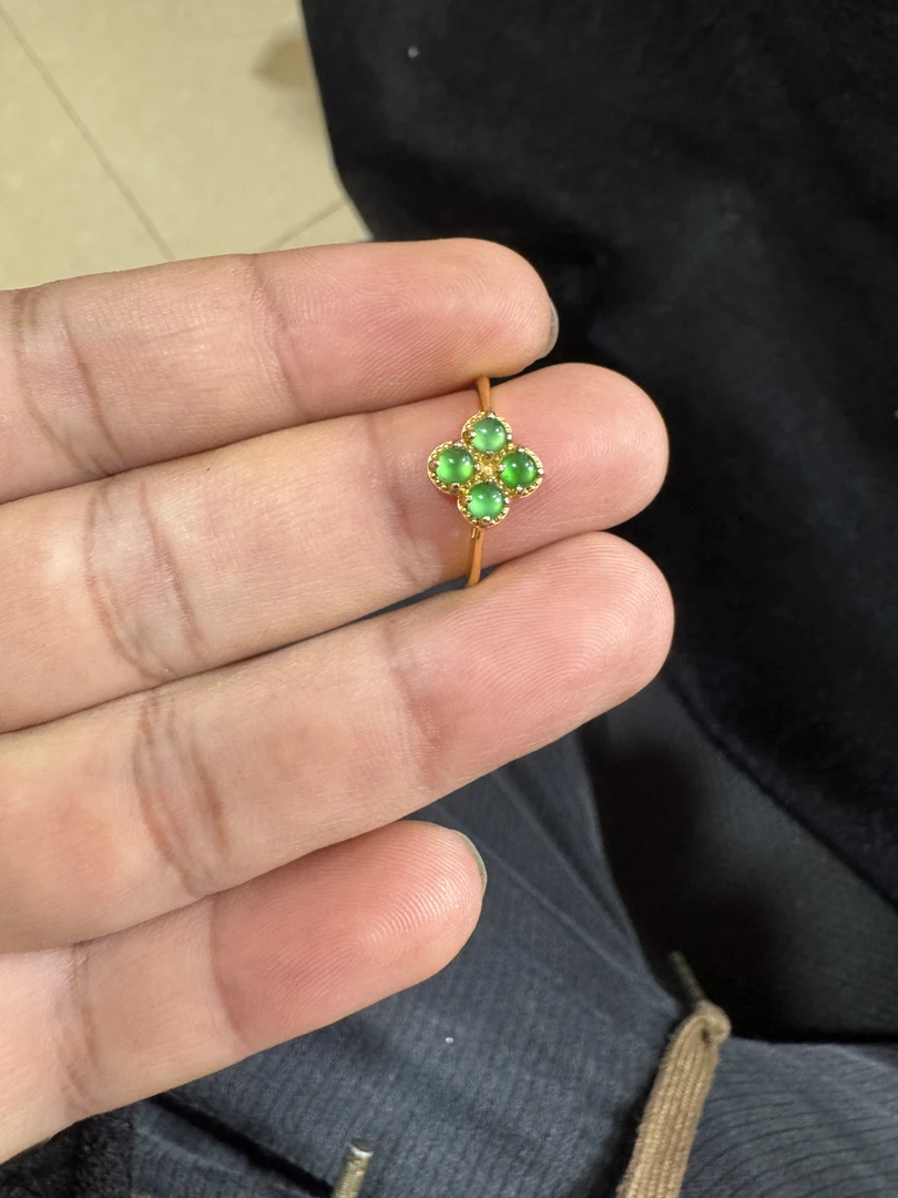 天然A货翡翠阳绿四叶草女戒