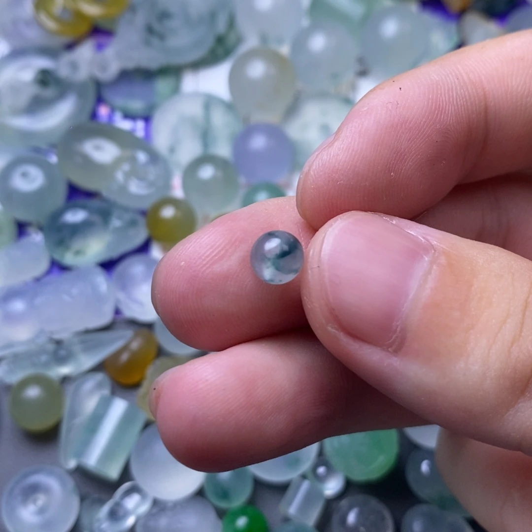 定制翡翠未镶嵌珠子