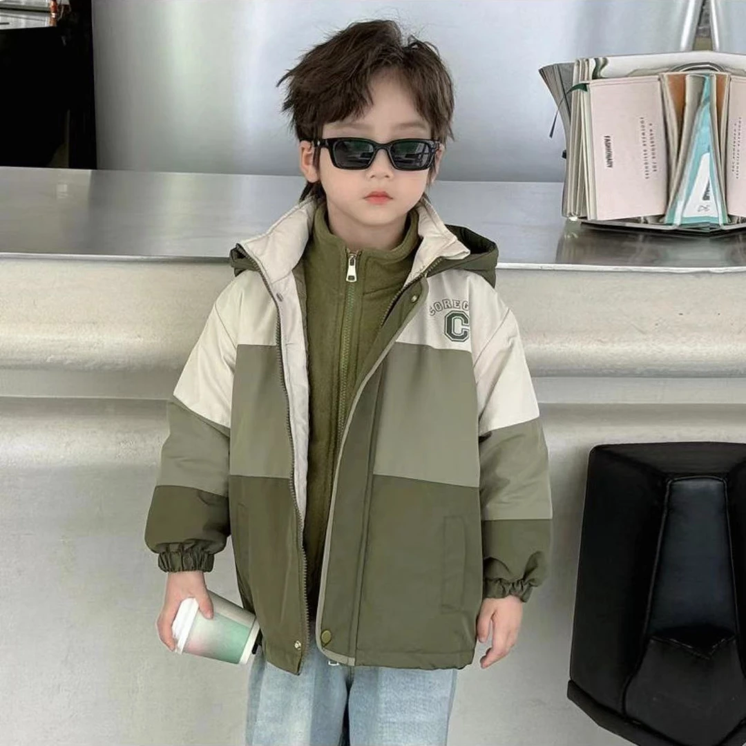 男童秋冬季外套款随机发