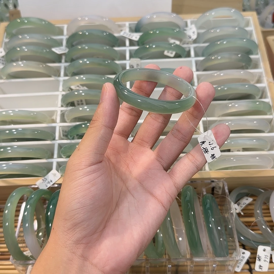手镯玛瑙/玉髓未镶嵌圈口52.6