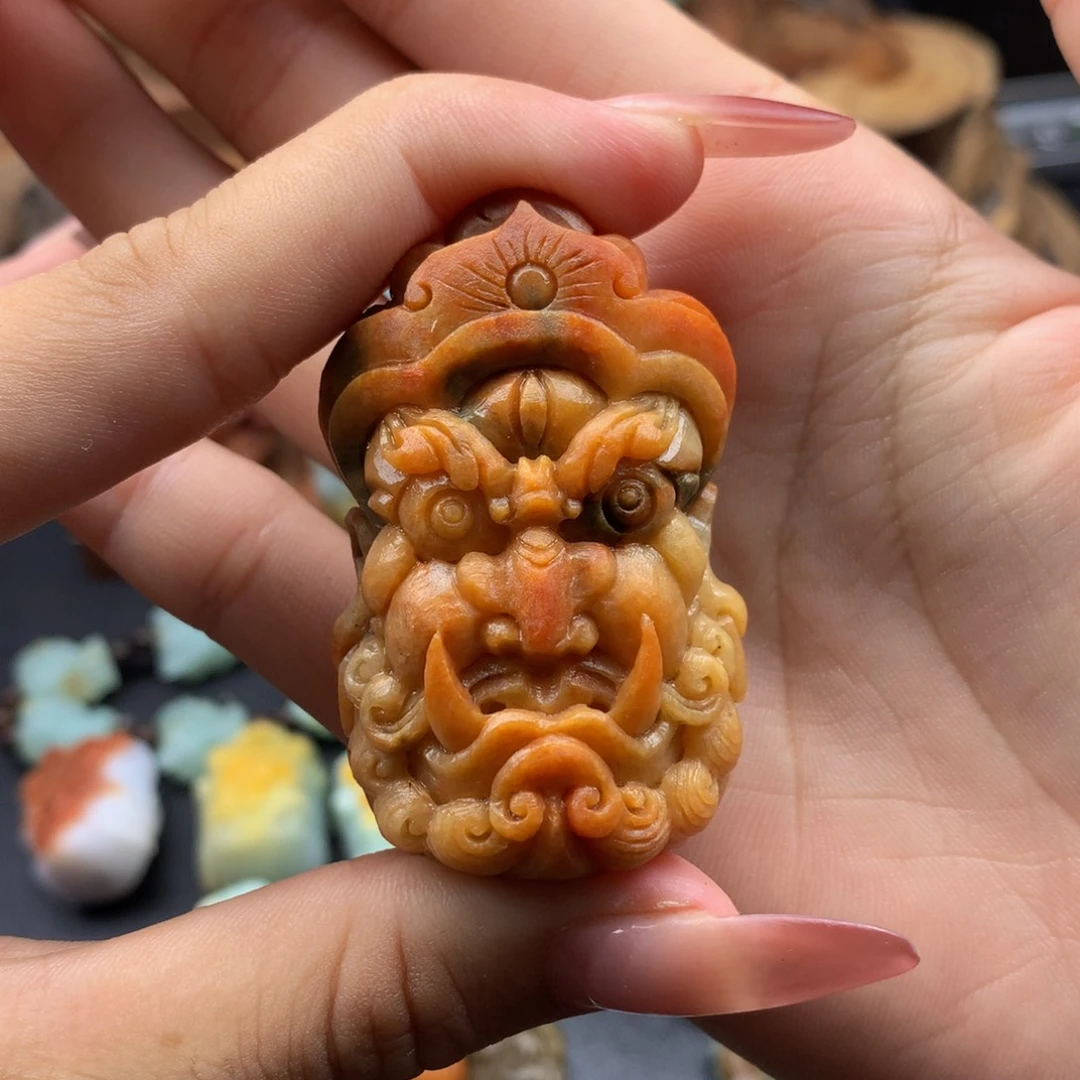 奥***2定制翡翠未镶嵌翡翠