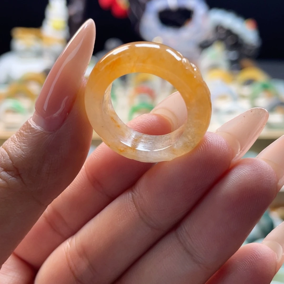 定制翡翠未镶嵌戒指