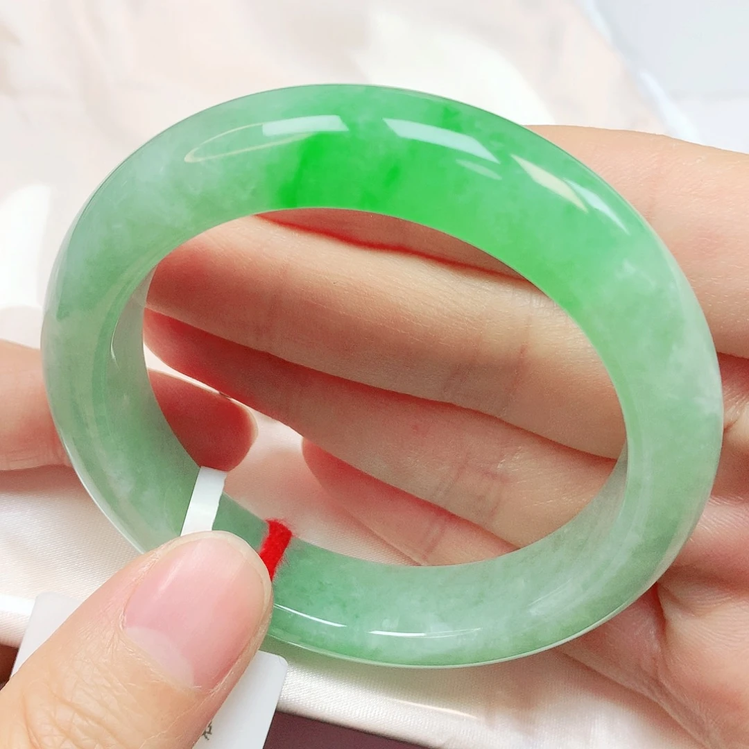 未镶嵌手镯翡翠抖音107