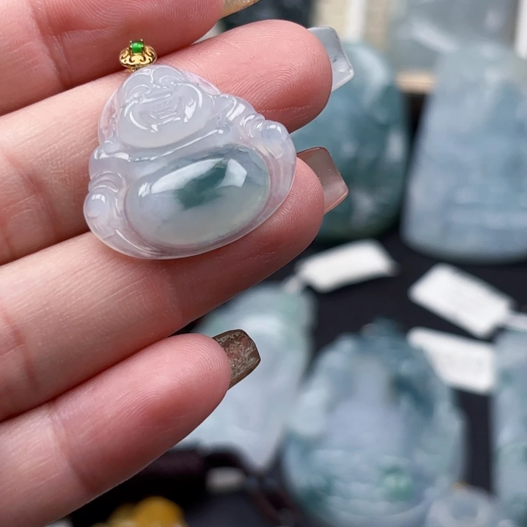 岁***月翡翠18K金镶嵌颈饰佛