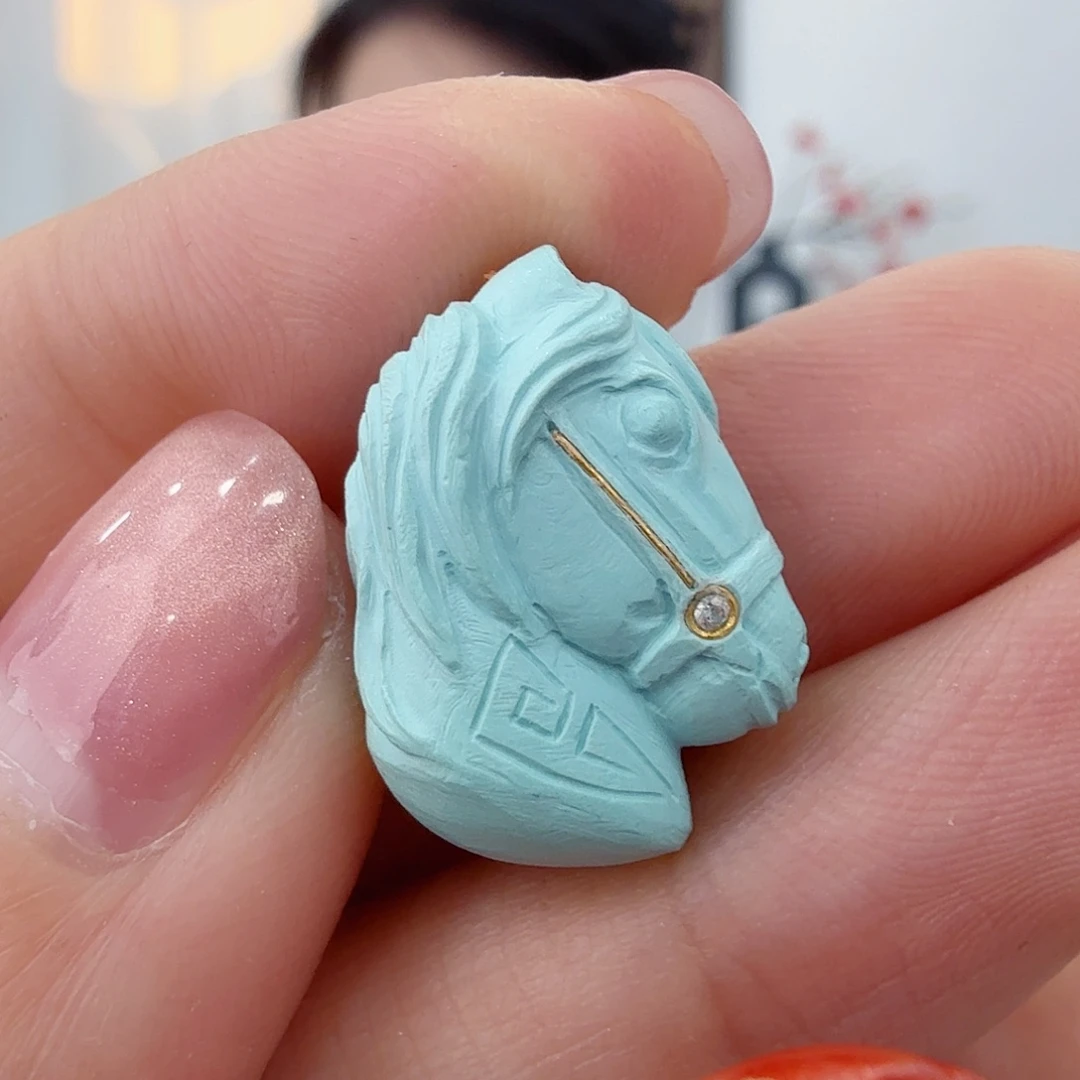 绿松石未镶嵌珠宝奇石