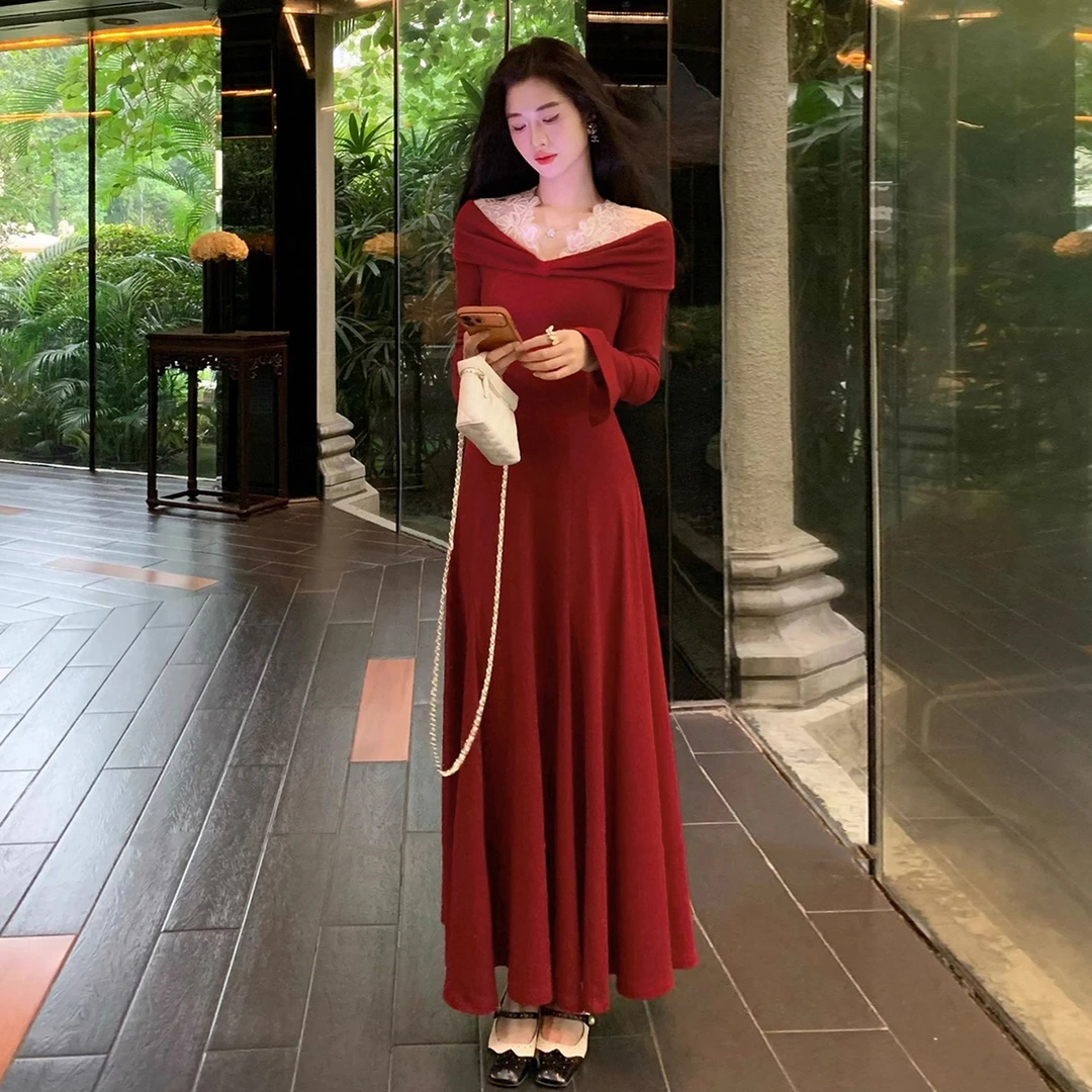 圣诞穿搭蕾丝红色针织连衣裙2025新款秋冬新年战袍超好看长裙A844