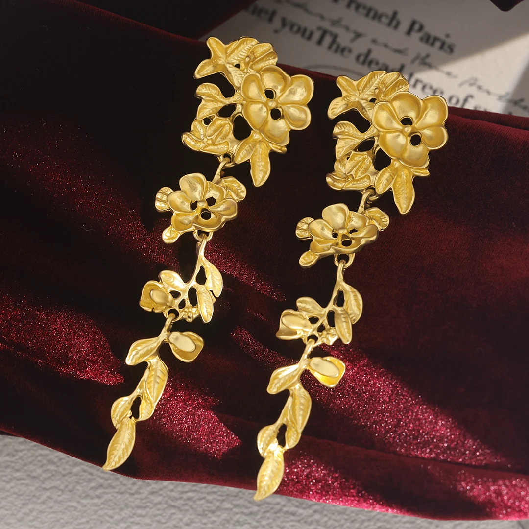铜合金耳饰 「花瀑」金色长款耳钉 气质轻奢复古典优雅宴会百搭耳环