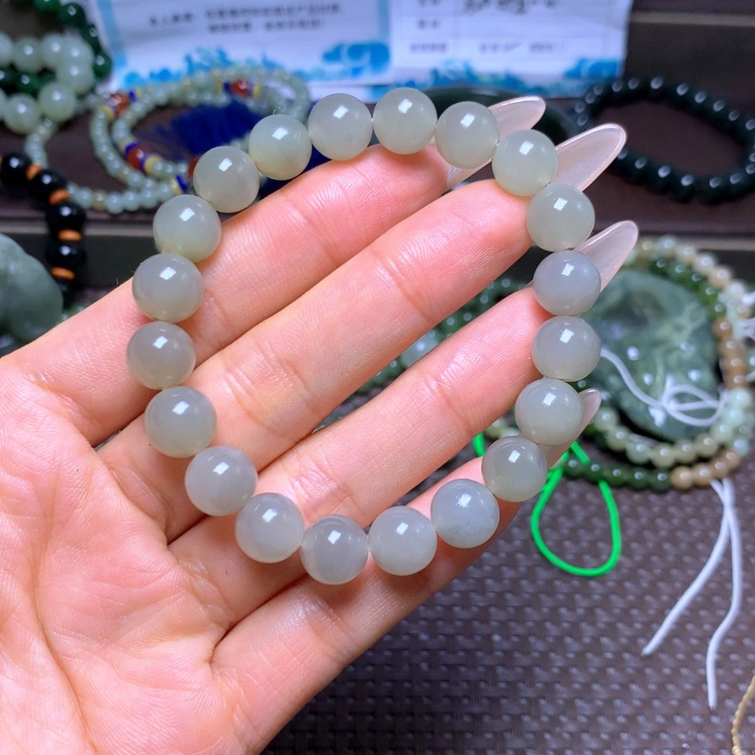 未镶嵌手串和田玉卡10