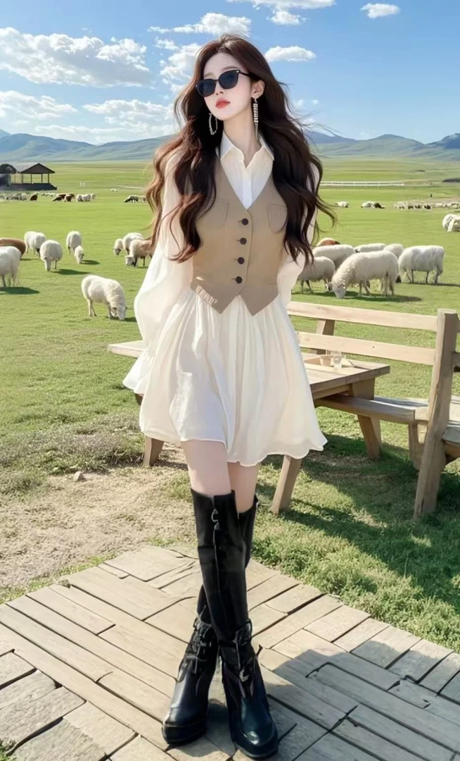 2025春装新款法式高级感漂亮独特气质海边度假白色假两件连衣裙子