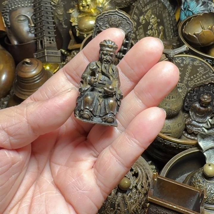 铜器摆件收收藏藏