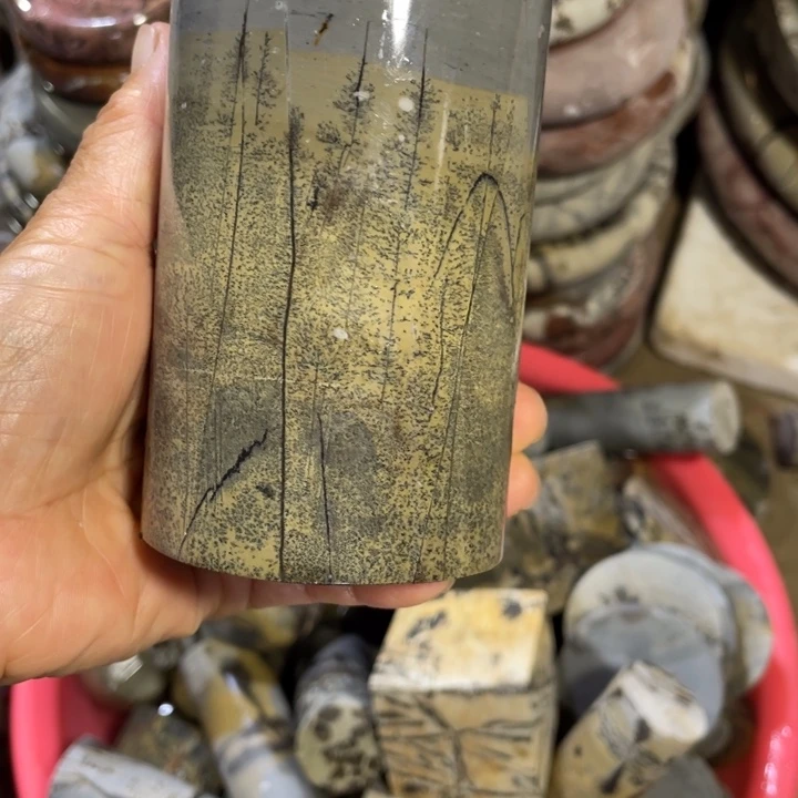 【闪购商品】石材不**问广西天然国画精品