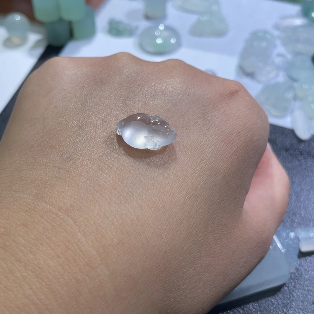 定制翡翠未镶嵌金