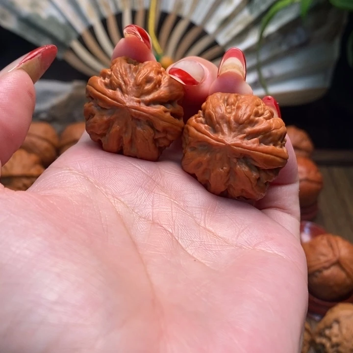 把件文玩核桃肉龙粗筋