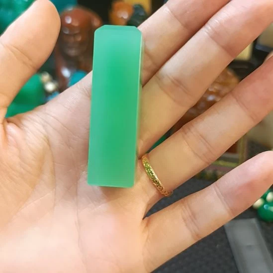 寿山石印石雅安绿素章