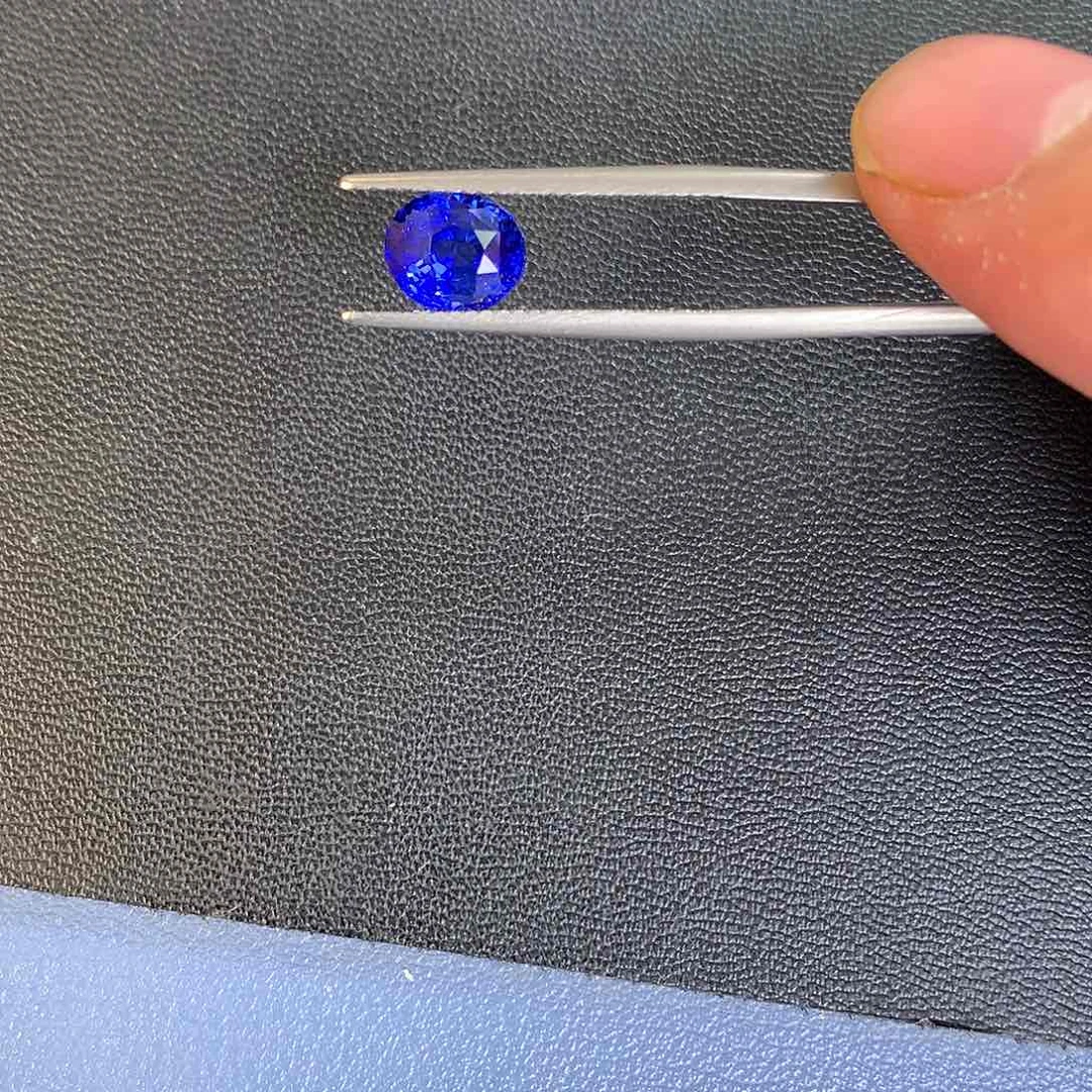 蓝宝石裸石未镶嵌2.54 皇家蓝