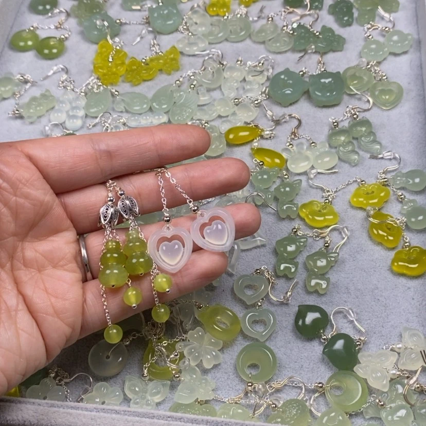 【闪购商品】蛇纹石玉挂件耳饰耳环项链未镶嵌?****