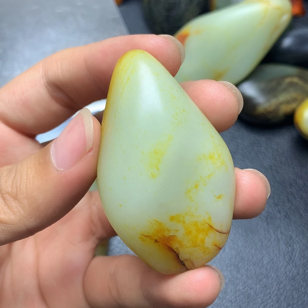 和田玉未镶嵌摆件