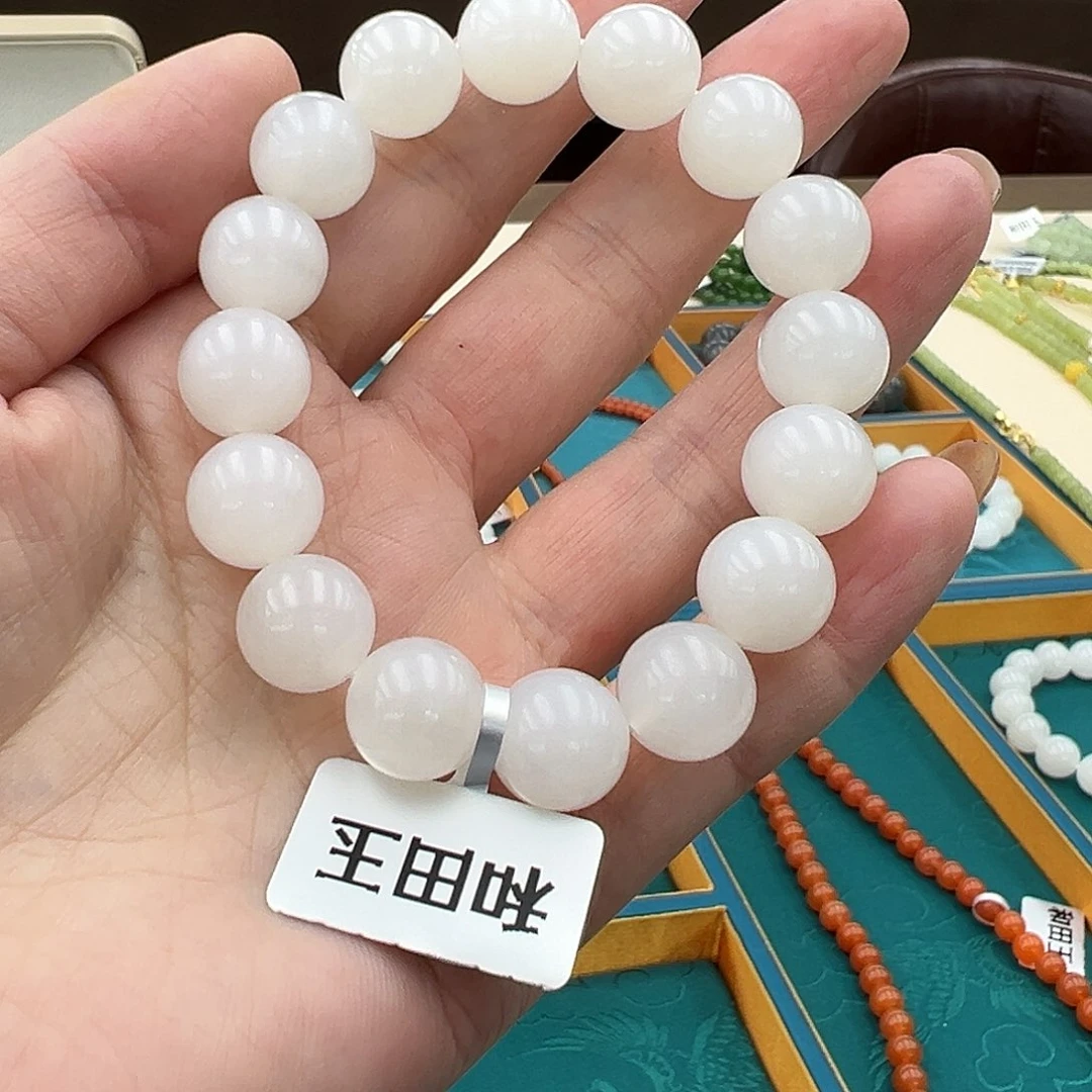 和田玉手串未镶嵌