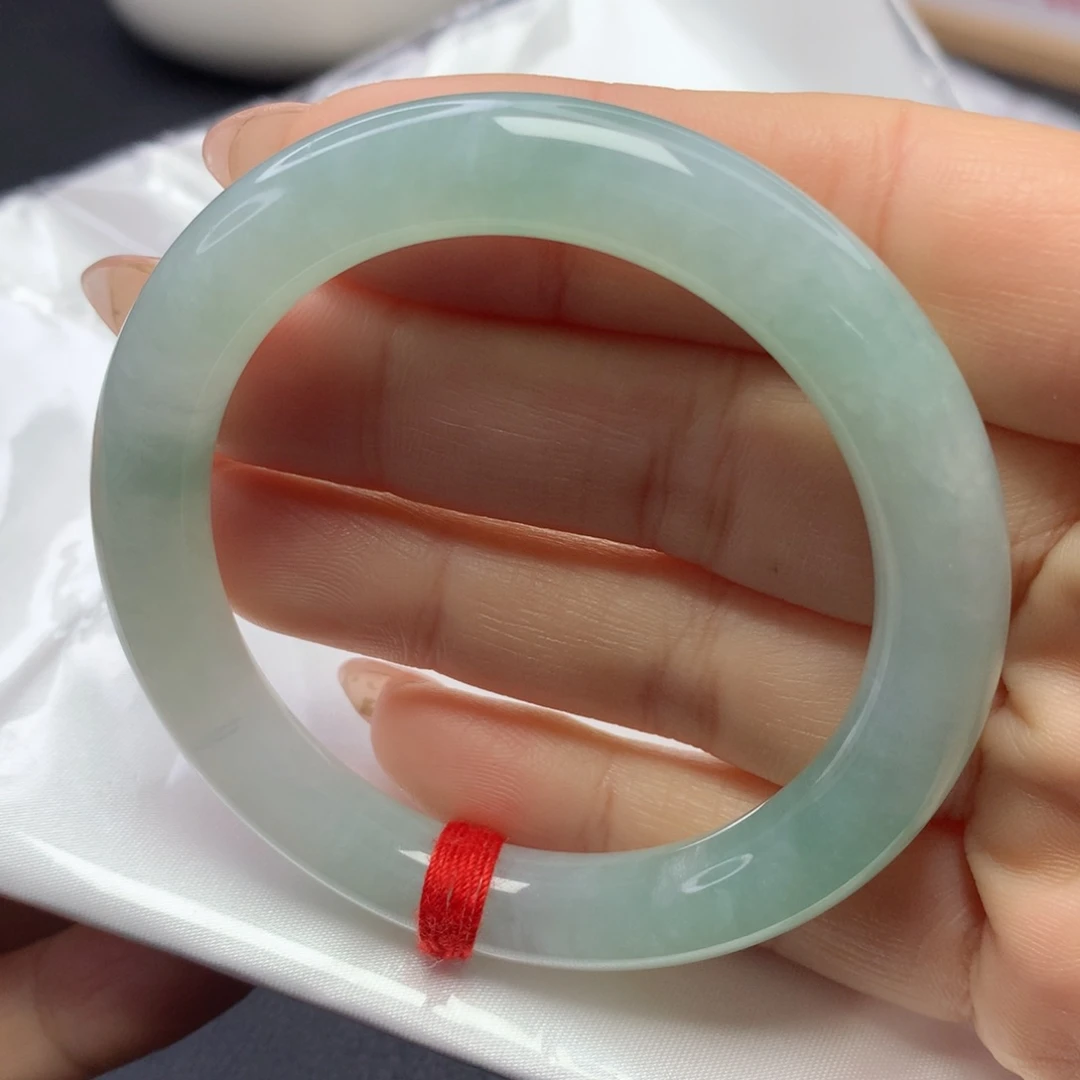 翡翠手镯（圆镯）未镶嵌50505151