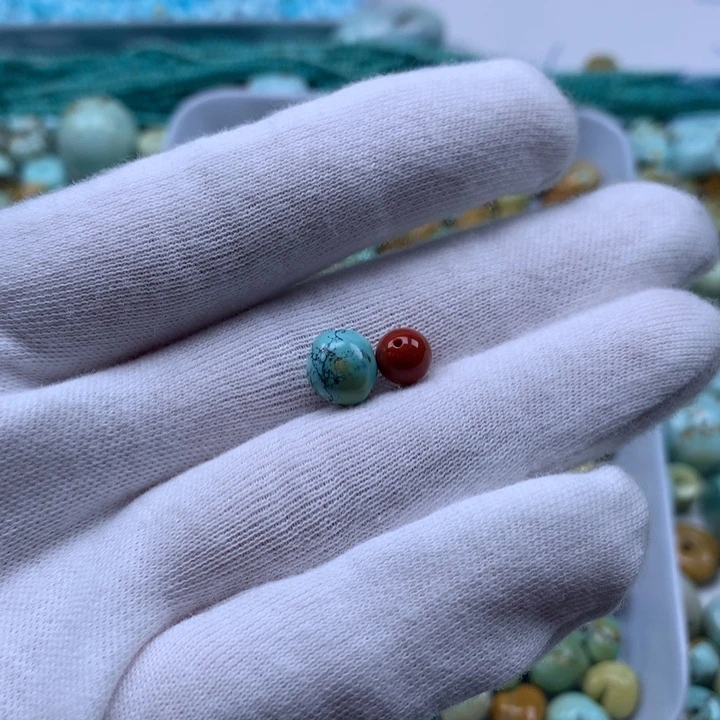 南红玛瑙未镶嵌珠宝奇石