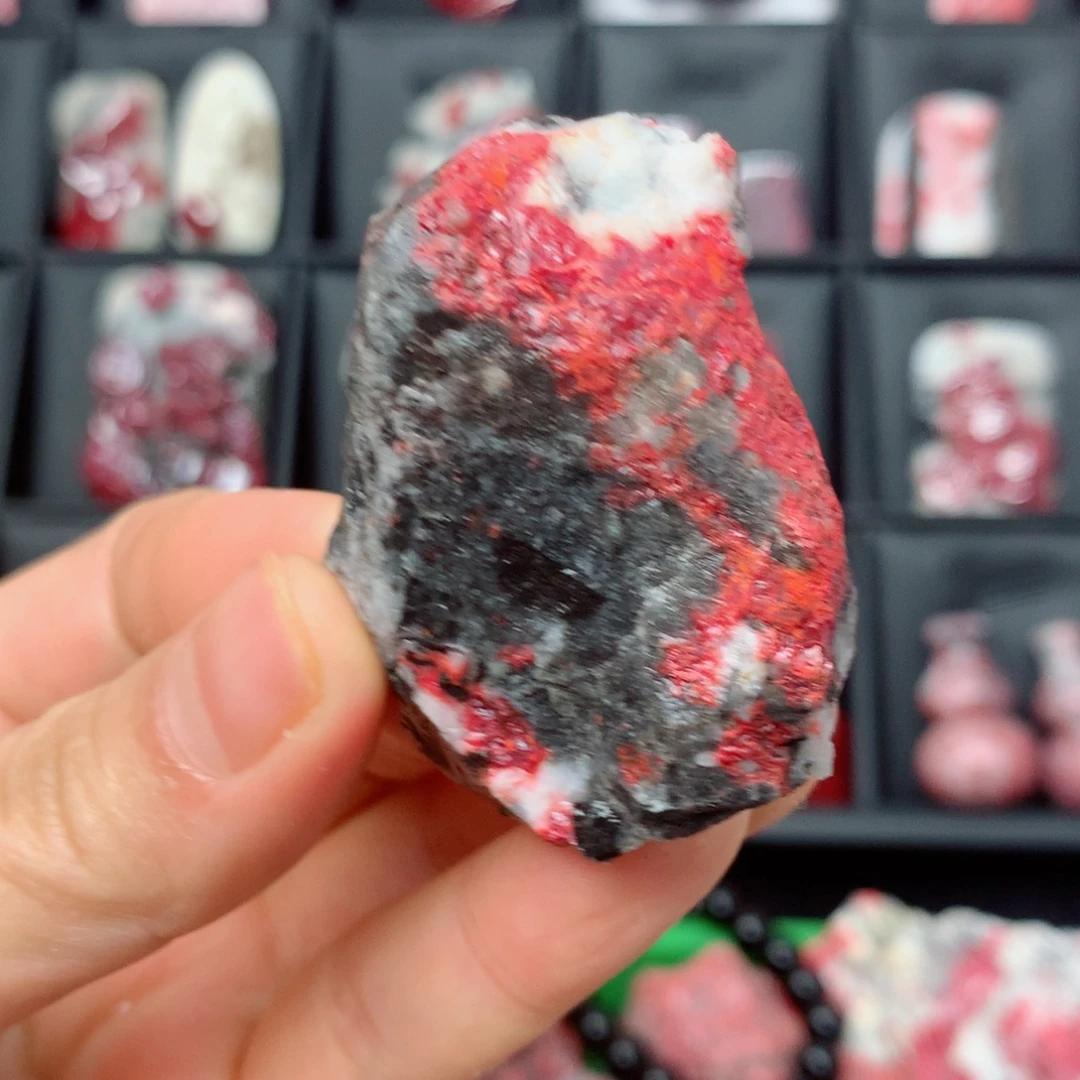 天然辰砂天然毛石