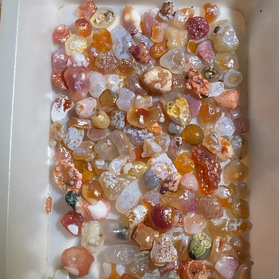阿拉善花点开片花盆石
