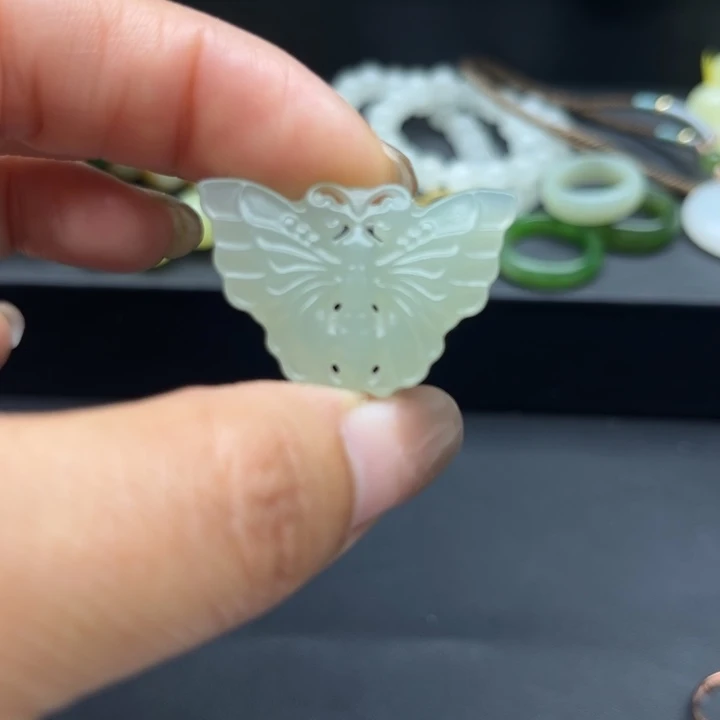 未镶嵌和田玉珠宝半成品