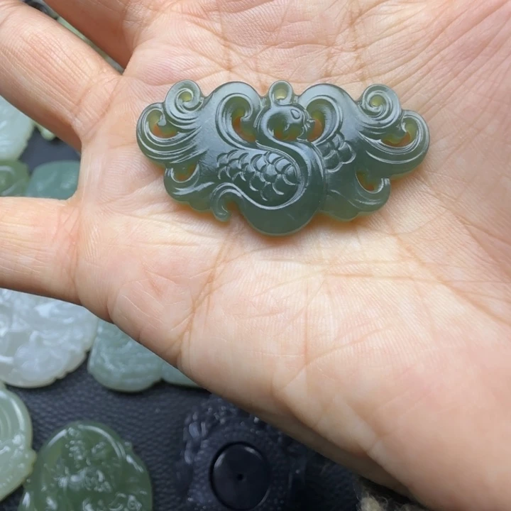 和田玉未镶嵌珠宝奇石