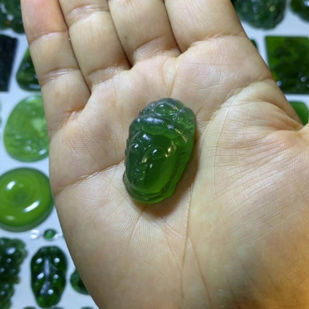 【闪购商品】未镶嵌蛇纹石玉颈饰