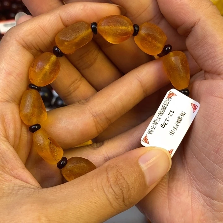 琥珀未镶嵌珠宝奇石