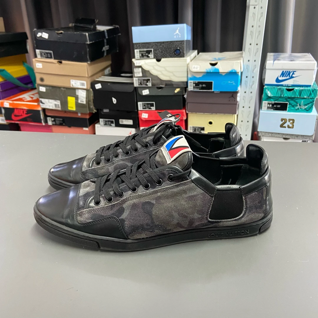 95新 LouisVuitton/路易威登 43码 9码 迷彩 帆船 板鞋 11898024