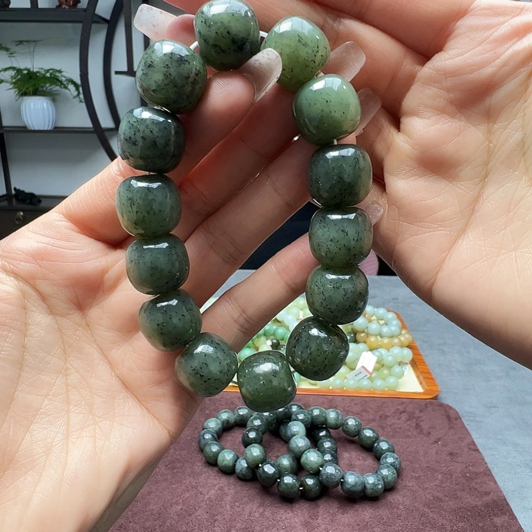 和田玉未镶嵌手链16点墨青花