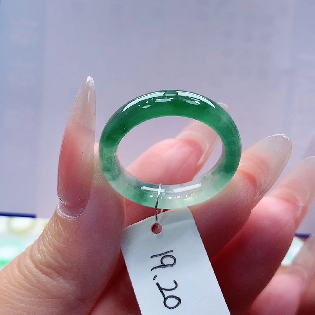 翡翠未镶嵌戒指缅甸A货