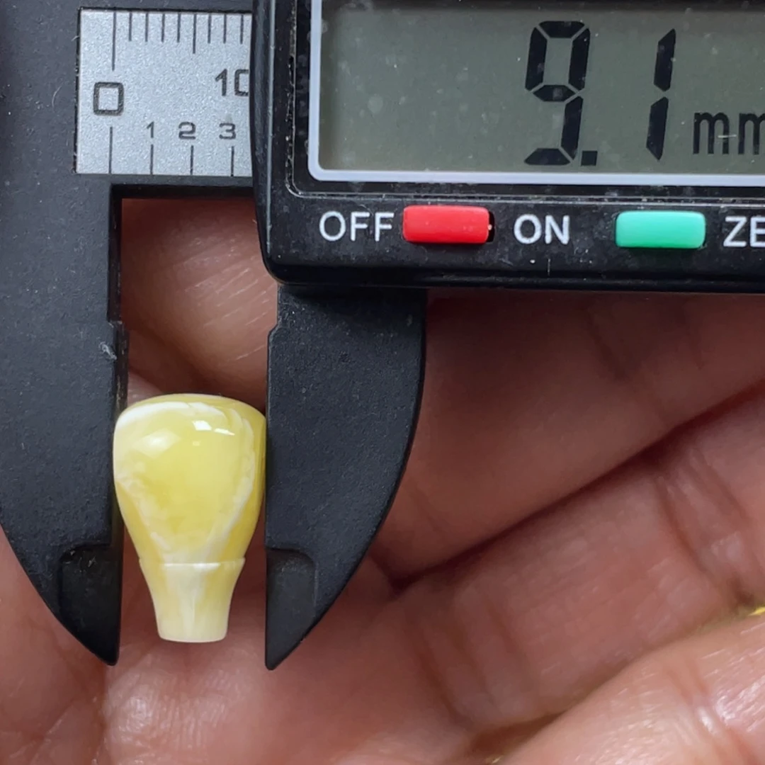 【闪购商品】裸石蜜蜡未镶嵌28杂