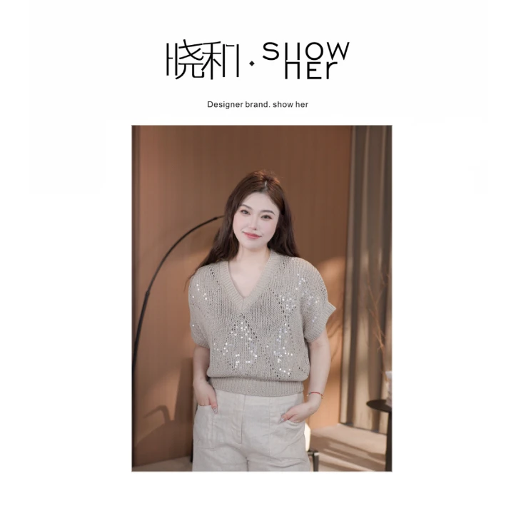 SHOW HER 【午夜】早秋新款V领短款套头款毛针织衫镂空毛衣圆领轻奢