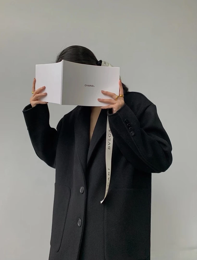 谷子小众设计感女装