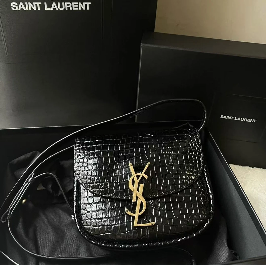 未使用 YSL/圣罗兰 马鞍小号黑金鳄压纹包/优品