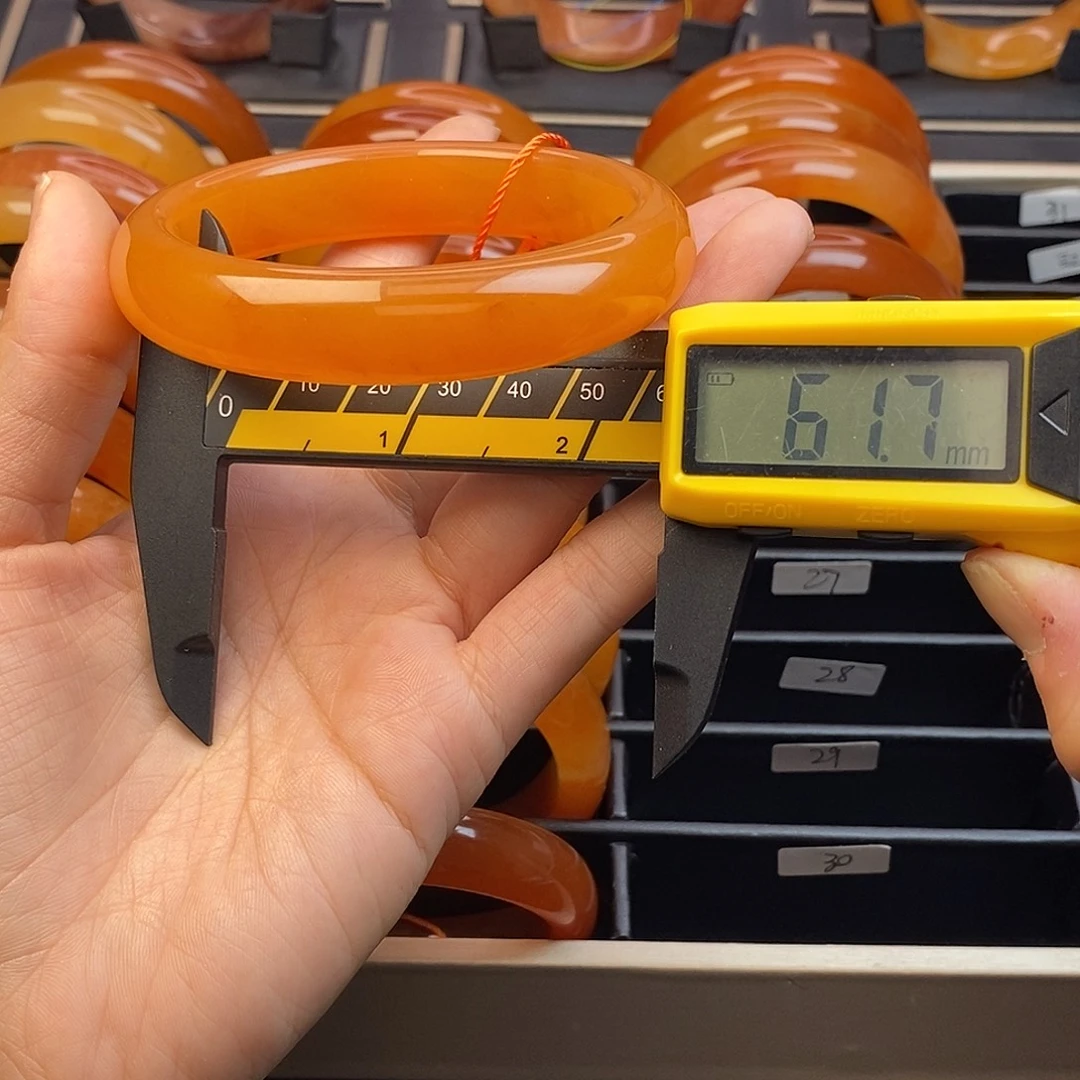 26号高冰底满色性价比