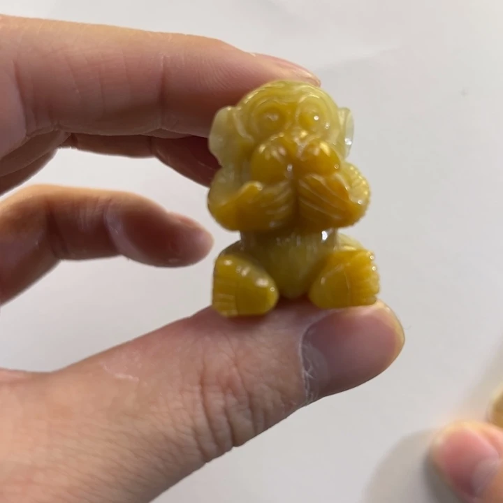 翡翠吊坠(赠链)未镶嵌代编织