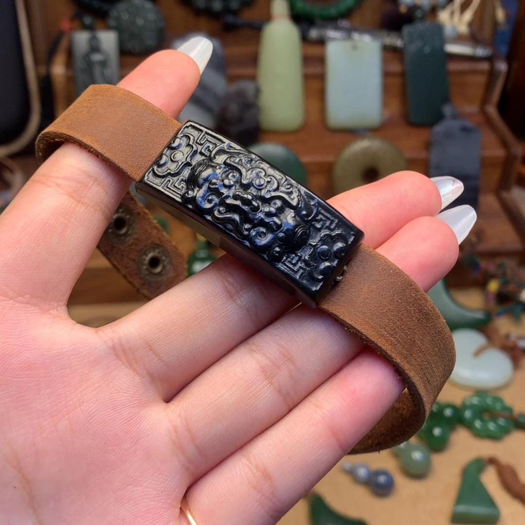 和田玉（糖玉）未镶嵌挂件