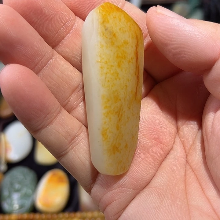 和田玉未镶嵌吊坠(不含链)